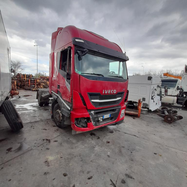 Iveco Stralis XP 440S48