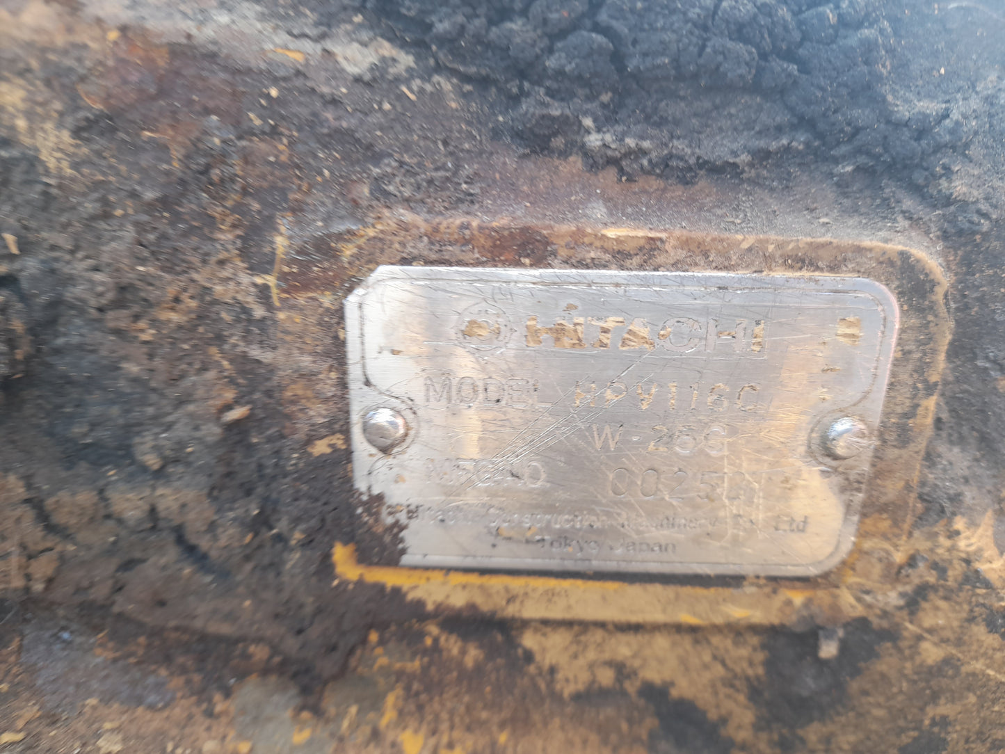 HITACHI HPV116C W-25C