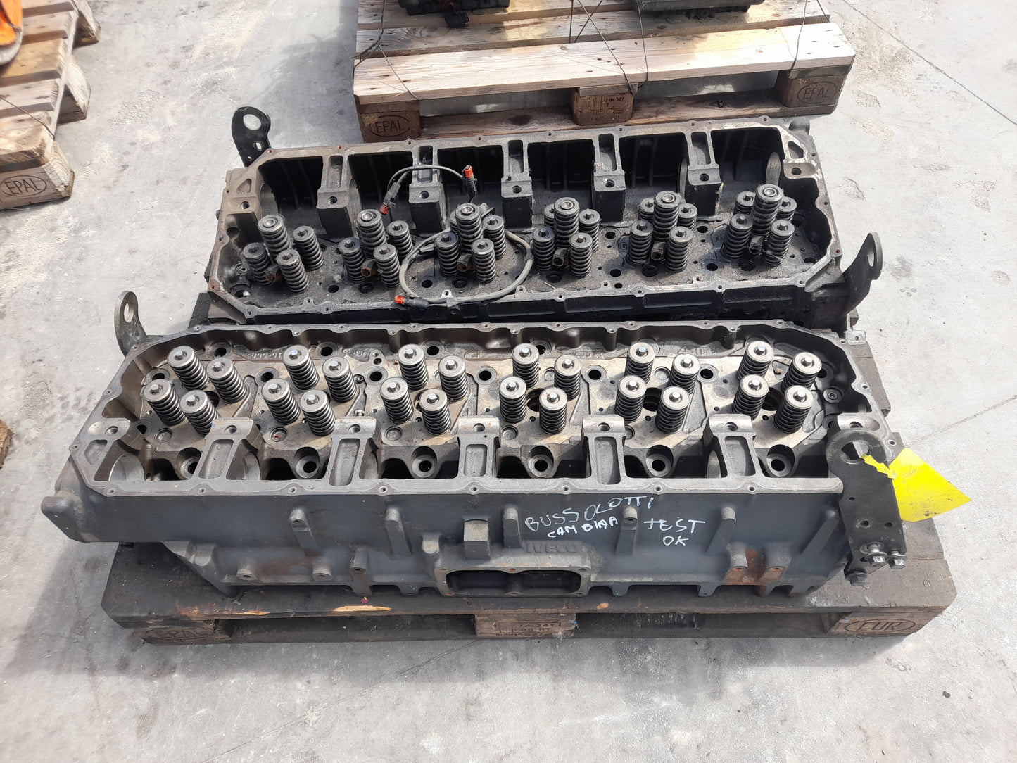 IVECO CURSOR 13 TESTATA