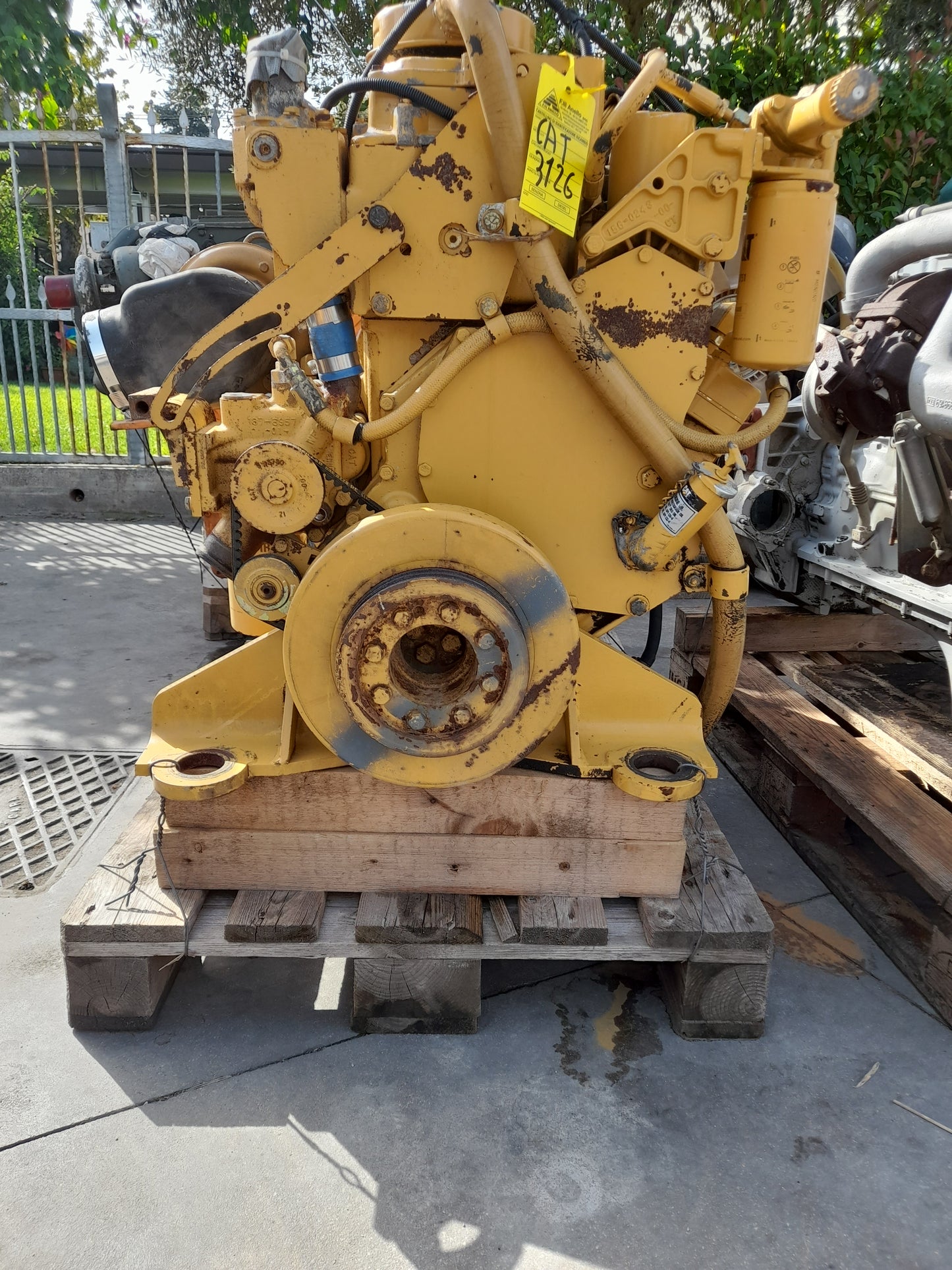 CATERPILLAR MOTORE IN ECCELLENTI CONDIZIONI