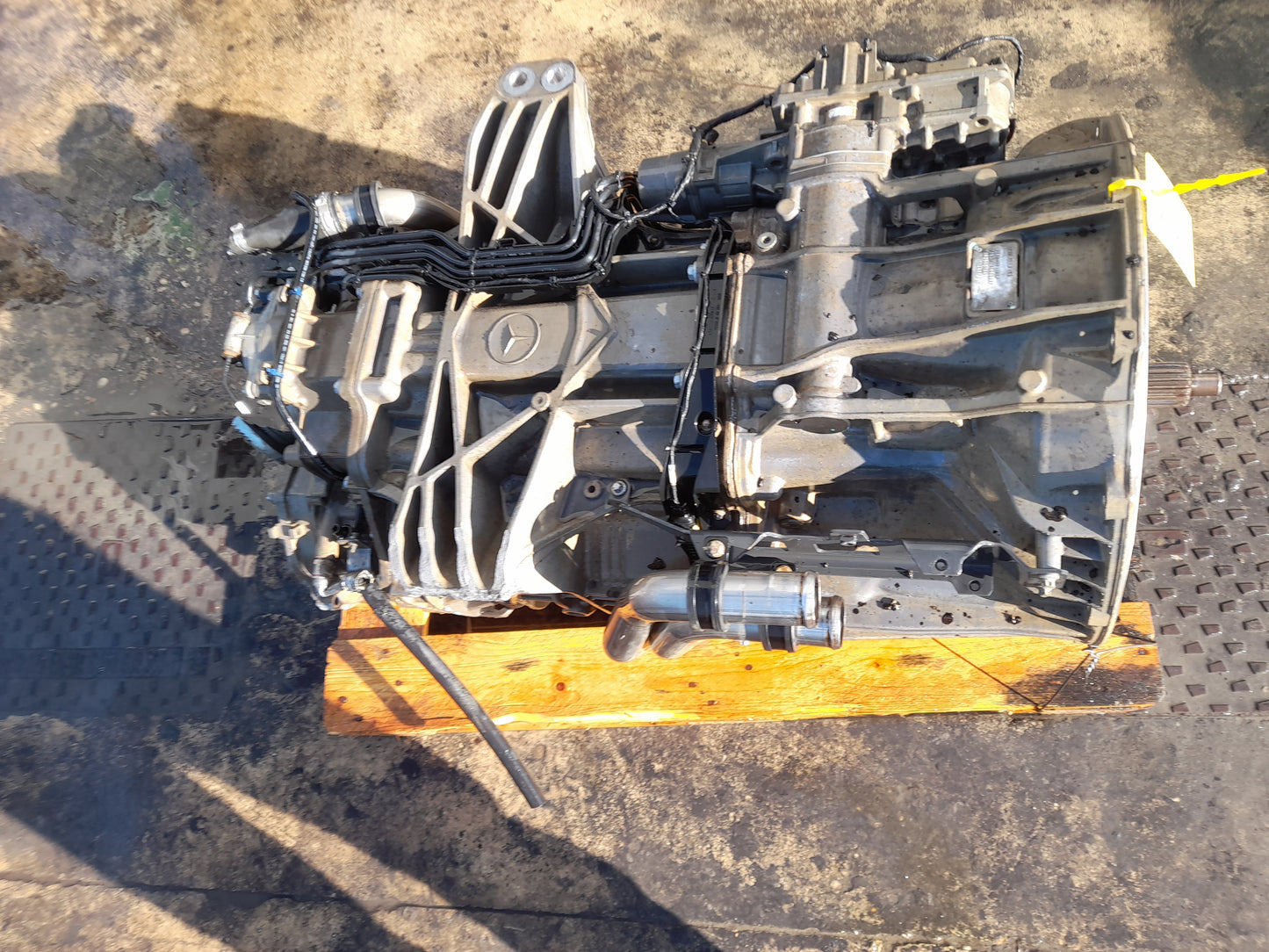 Mercedes-Benz G281-12-RET (715371)